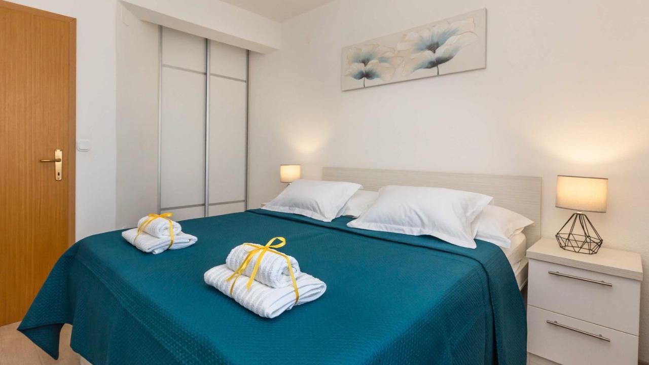 Apartments Lana Makarska Eksteriør bilde