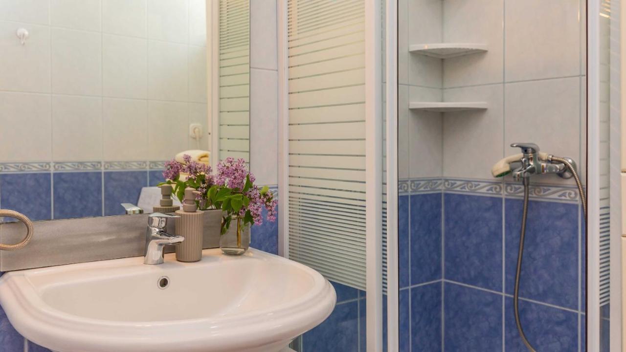 Apartments Lana Makarska Eksteriør bilde