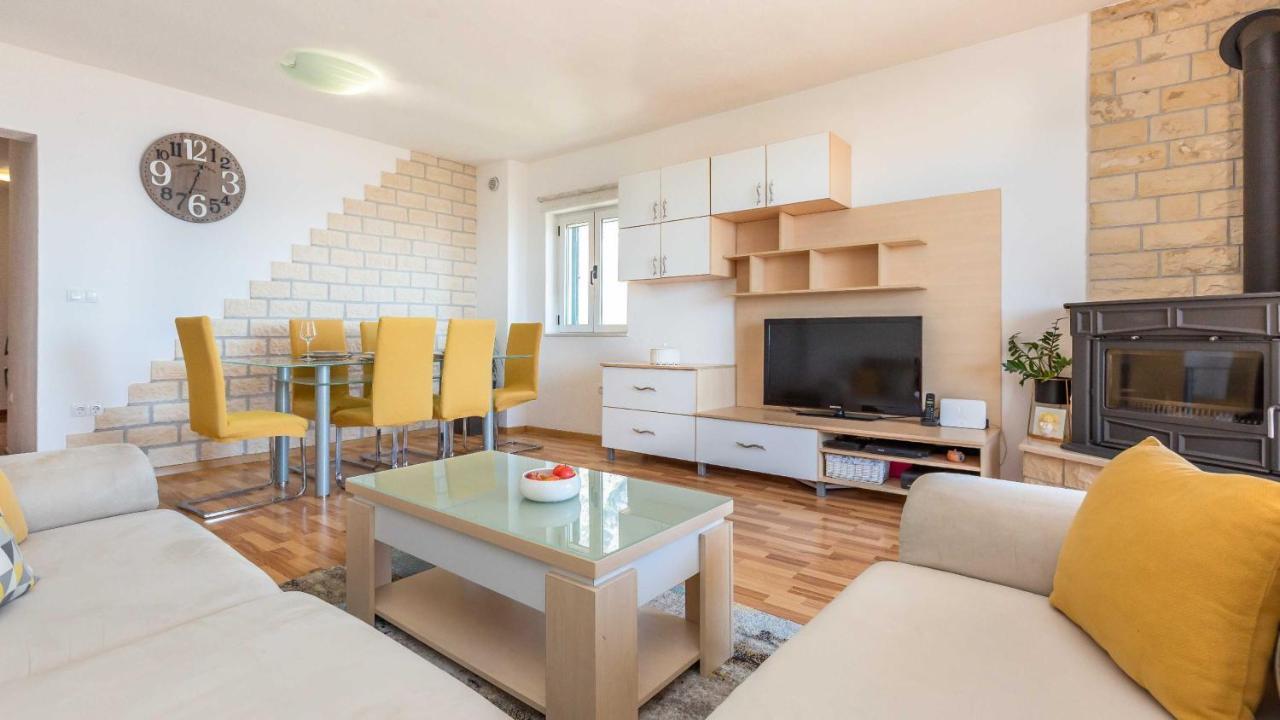 Apartments Lana Makarska Eksteriør bilde