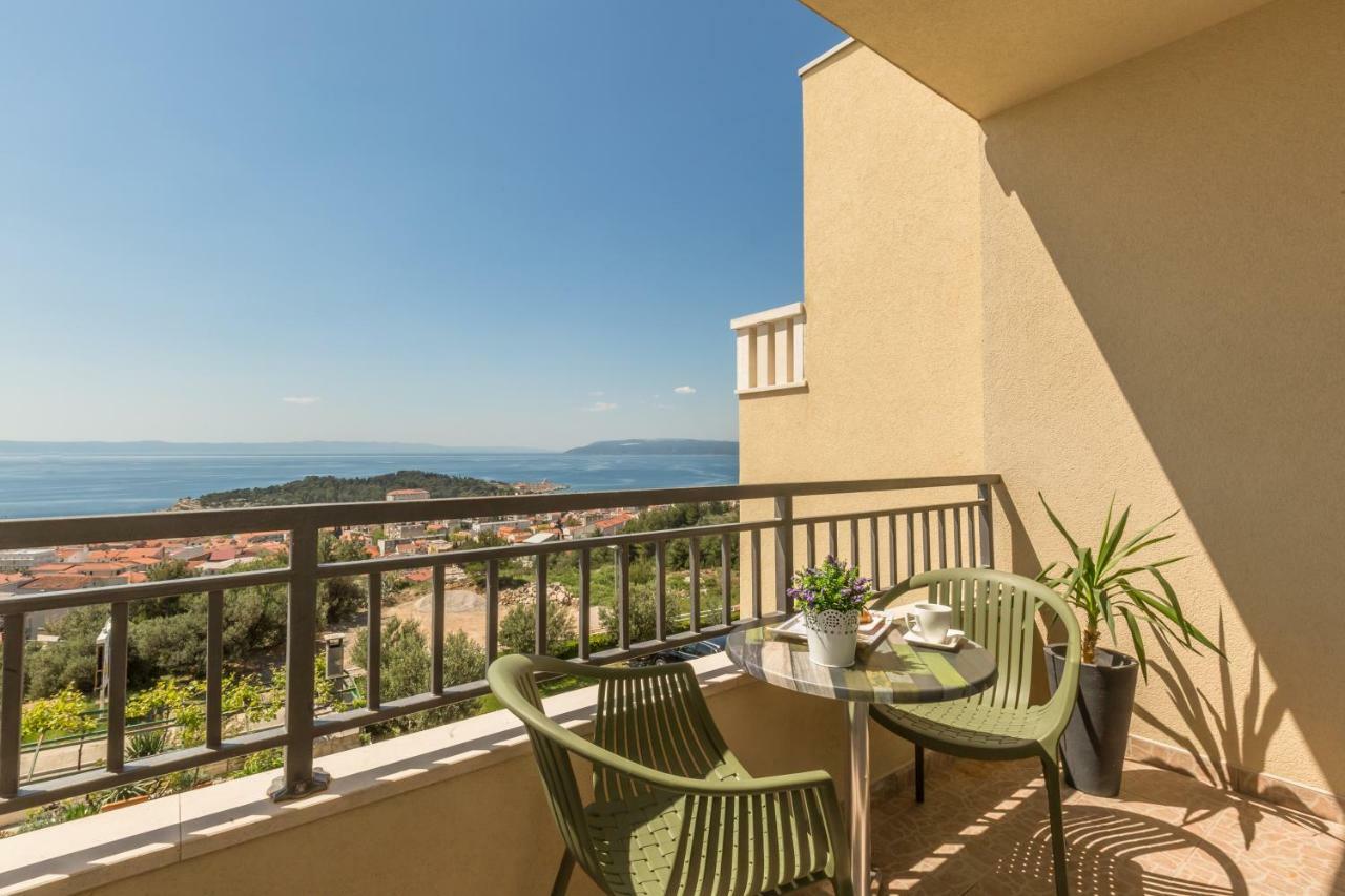 Apartments Lana Makarska Eksteriør bilde